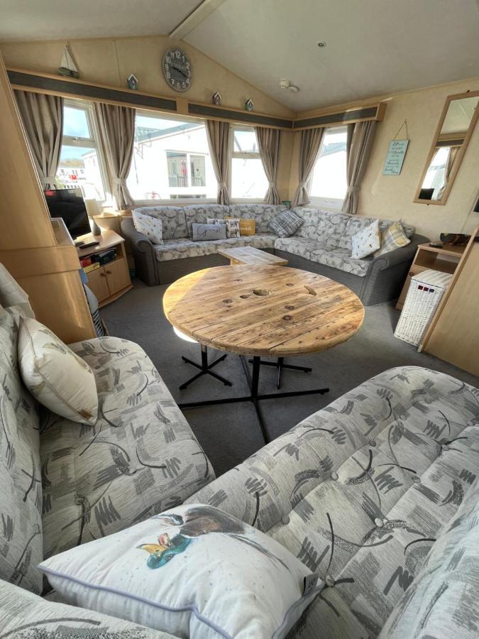 Grouse 54: Pet-Friendly Seaside Retreat at California Cliffs Villa Scratby Exterior photo